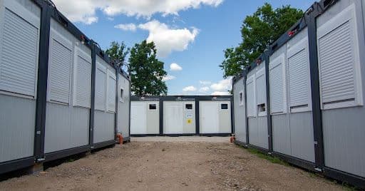 Einsatzbereitschaft beginnt bei der Infrastruktur: Was temporäre Standorte organisatorisch brauchen